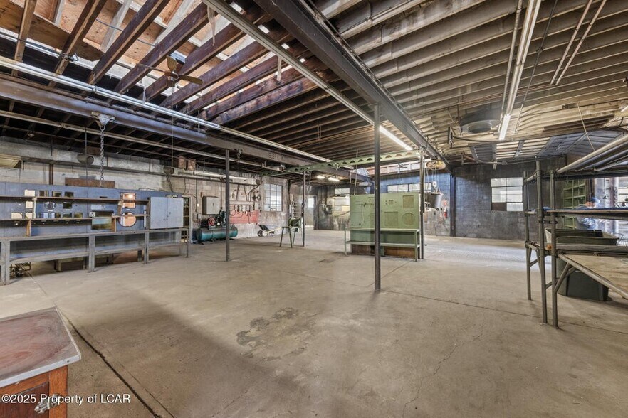 36 Atherton Ave, Wyoming, PA à vendre - Photo de l’immeuble – Image 3 sur 34