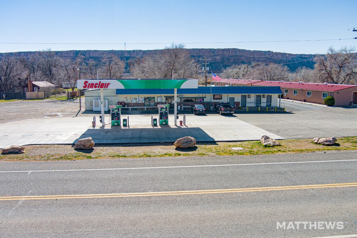 161 E Main St, Bluff, UT à vendre Photo principale– Image 1 sur 4