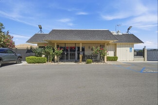 Plus de détails pour 1660 N Newcomb St, Porterville, CA - Coworking à louer