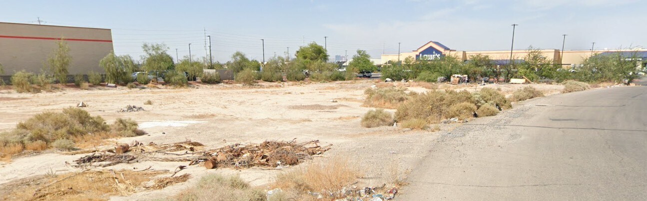 North Nellis blvd, Las Vegas, NV à vendre Photo de l’immeuble– Image 1 sur 4