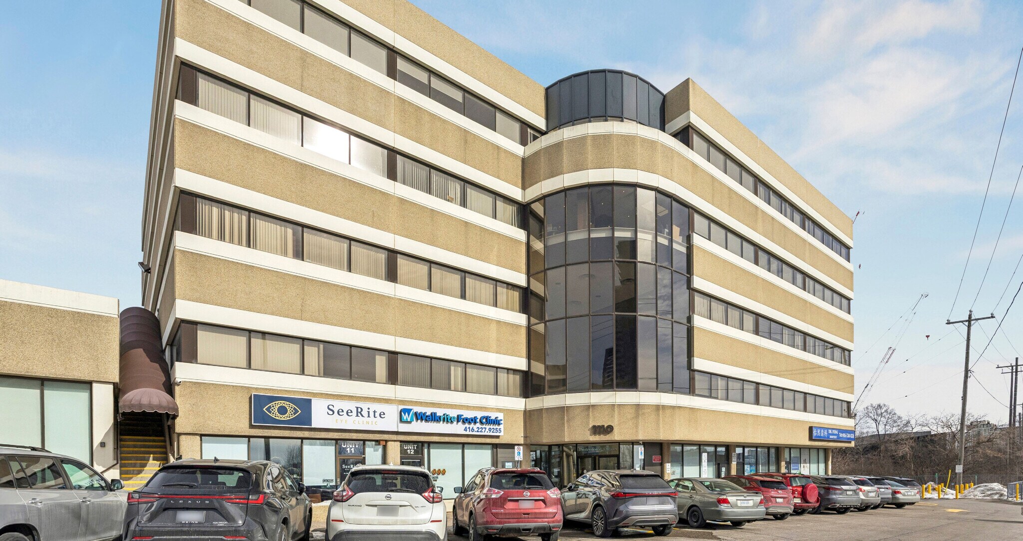 1110 Sheppard Ave E, Toronto, ON à vendre Photo de l’immeuble– Image 1 sur 3