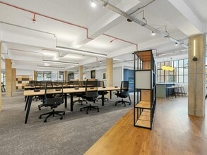 20-24 Commercial St, Londres à louer Photo intérieure– Image 1 sur 8