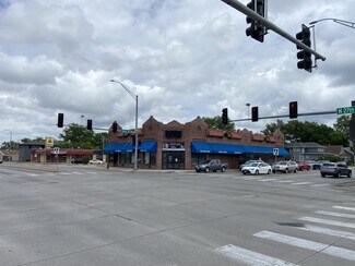 Plus de détails pour 800 N 27th St, Lincoln, NE - Local commercial à louer