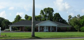 Plus de détails pour 3654 Palm Beach Blvd, Fort Myers, FL - Local commercial à vendre