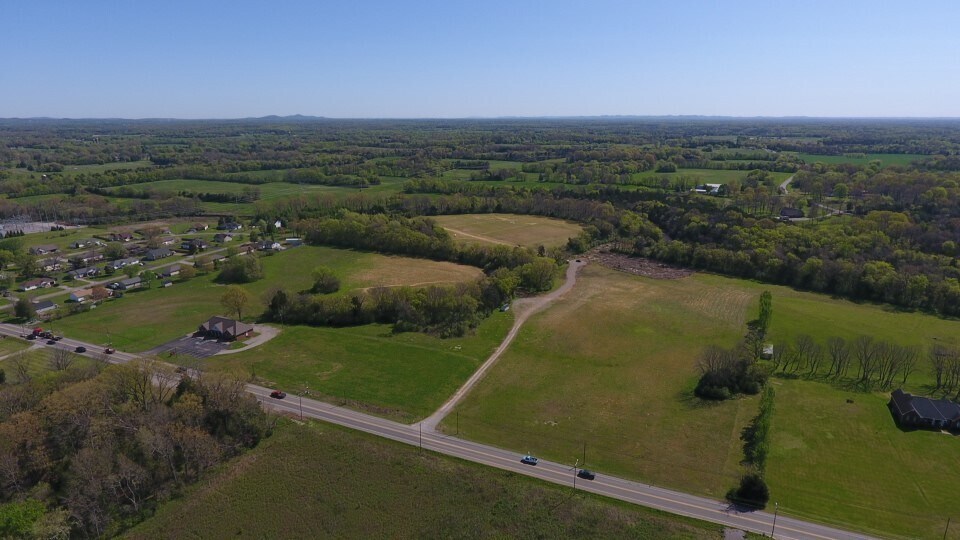 4555 Nashville Hwy, Chapel Hill, TN à vendre - Photo de l’immeuble – Image 2 sur 27