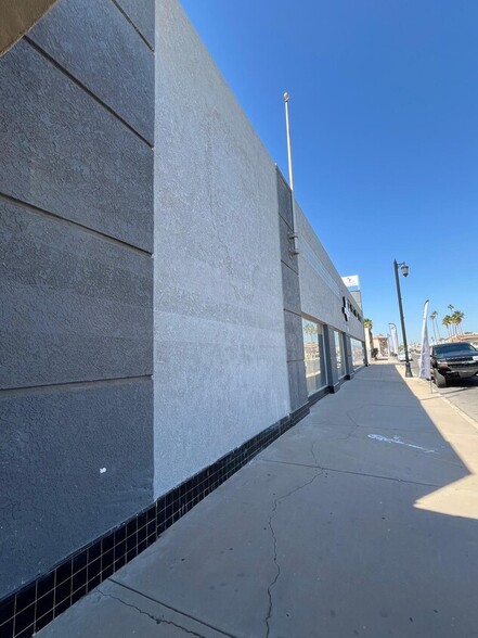 633 W State St, El Centro, CA à louer - Photo de l’immeuble – Image 3 sur 12