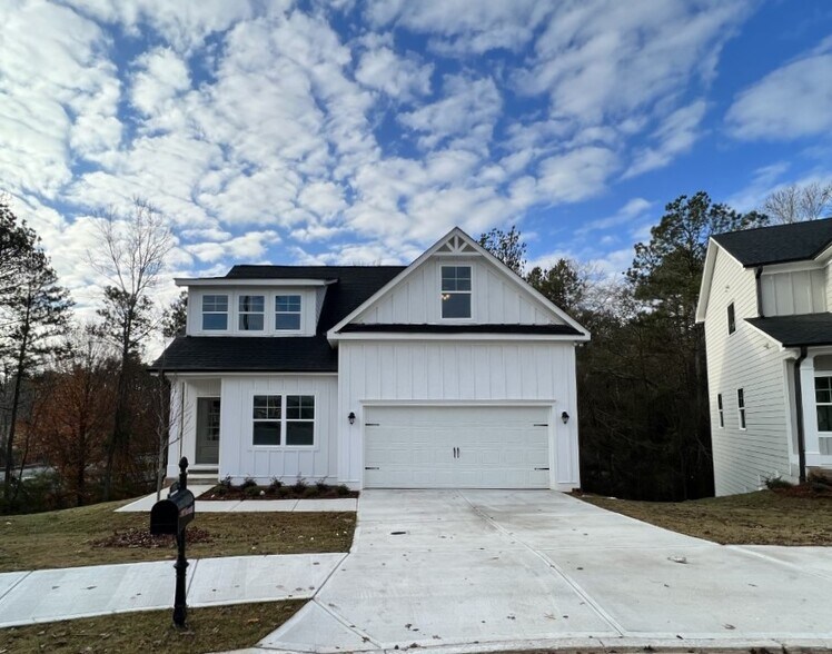 181 Russell Way, Athens, GA à vendre - Photo principale – Image 1 sur 1