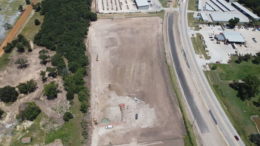 1910 Greenwood Rd, Weatherford, TX à vendre - Vidéo sur l’annonce professionnelle – Image 2 sur 11
