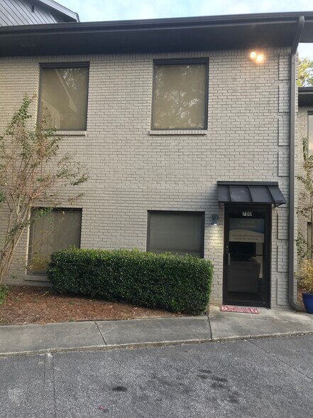 2231 Victory Ln, Hoover, AL à louer - Photo de l’immeuble – Image 3 sur 11