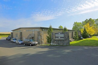 Plus de détails pour 6578 Bryn Rd, Central Saanich, BC - Industriel/Logistique à louer