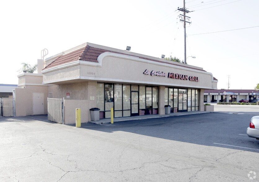 10904 E Rush St, South El Monte, CA à louer - Photo de l’immeuble – Image 3 sur 5