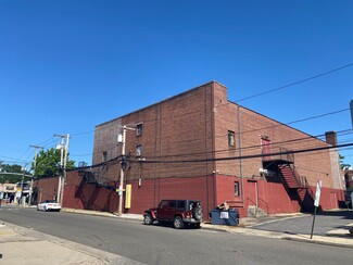Plus de détails pour 430 Plandome Rd, Manhasset, NY - Local commercial à vendre