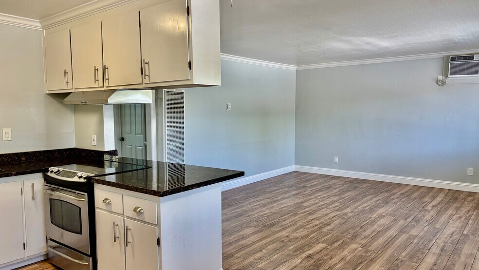 1491 Bassett Dr, Concord, CA à vendre - Photo intérieure – Image 2 sur 11