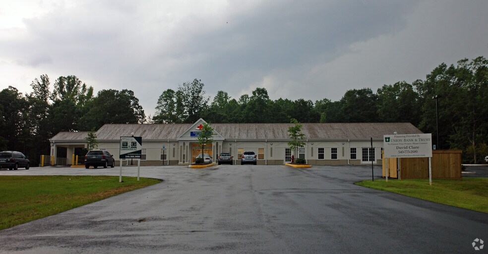 11131 Journal Pky, King George, VA à vendre - Photo de l’immeuble – Image 2 sur 4