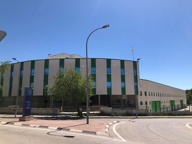 Industriel/Logistique dans San Agustín del Guadalix, Madrid à louer - Plan d’étage – Image 1 sur 11
