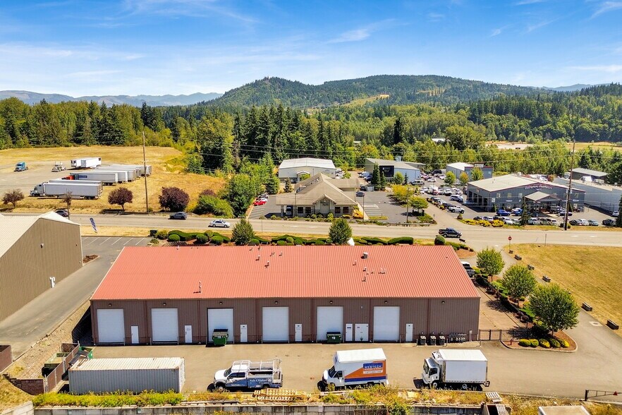4131 Hannegan Rd, Bellingham, WA à louer - Photo de l’immeuble – Image 2 sur 30