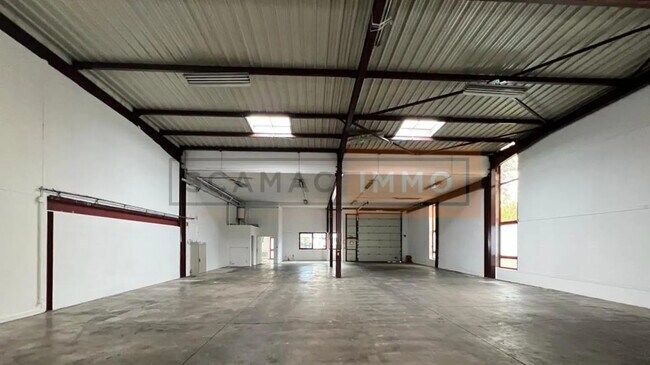 Plus de détails pour 19 Avenue Albert Einstein, Le Blanc-Mesnil - Bureau, Industriel/Logistique à louer
