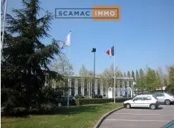 Industriel/Logistique dans Villebon-sur-Yvette à louer - Photo de l’immeuble – Image 1 sur 7