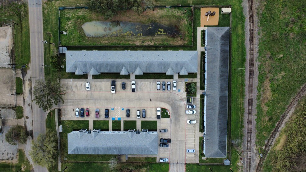 2604 Avenue K, Bay City, TX à vendre - Photo de l’immeuble – Image 2 sur 40