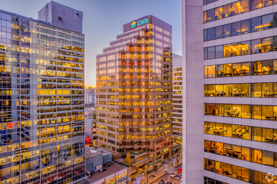 1040 W Georgia St, Vancouver, BC à louer - Photo de l’immeuble – Image 1 sur 1