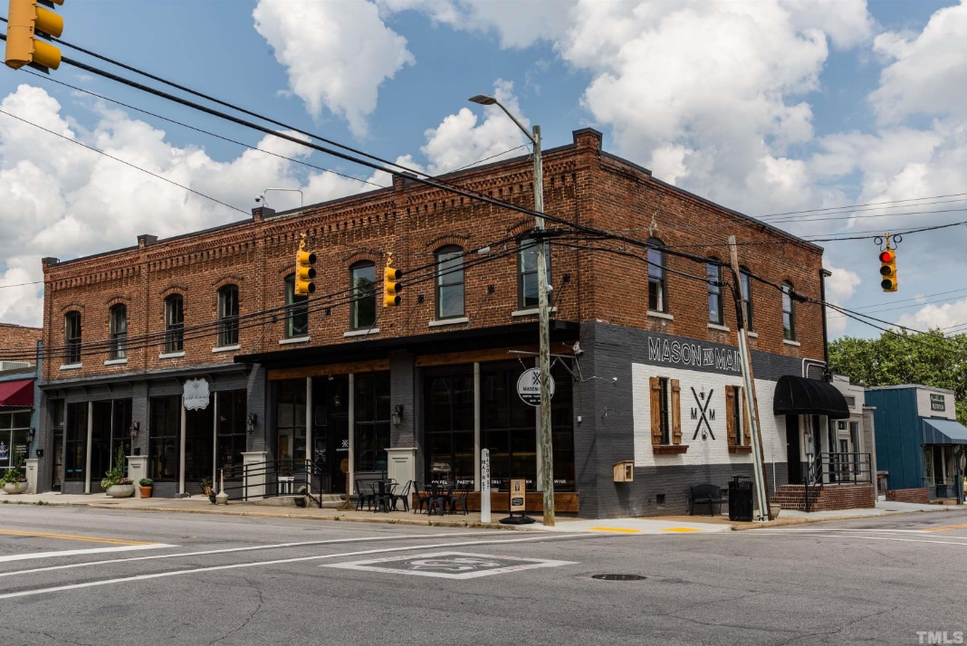 2/4 N Main Street, Franklinton, NC à louer Photo principale– Image 1 sur 13