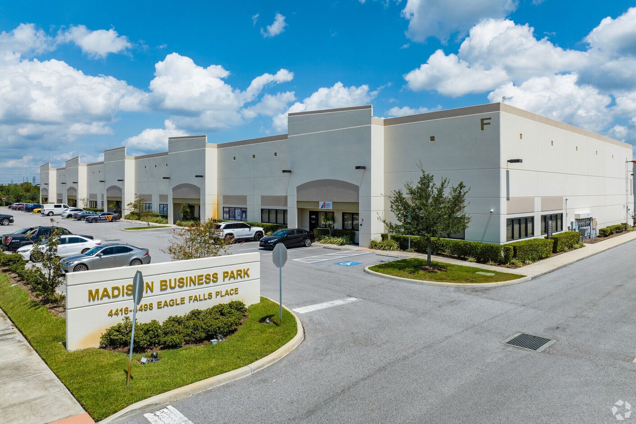4610-4630 Eagle Falls Pl, Tampa, FL à louer Photo de l’immeuble– Image 1 sur 43