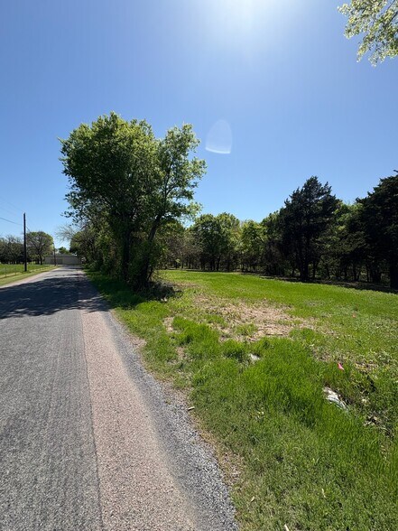 847 Rockport Rd, Sherman, TX à vendre - Photo de l’immeuble – Image 3 sur 33