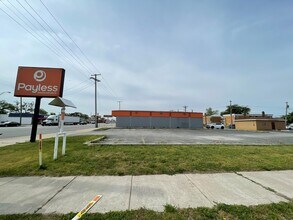 6702 Indianapolis Blvd, Hammond, IN à louer Photo de l’immeuble– Image 1 sur 2