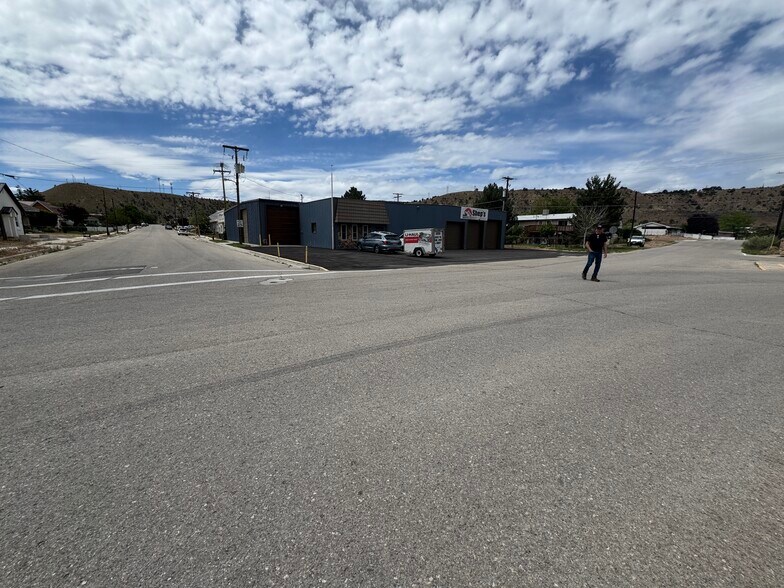 435 N Main St, Helper, UT à vendre - Photo de l’immeuble – Image 3 sur 26