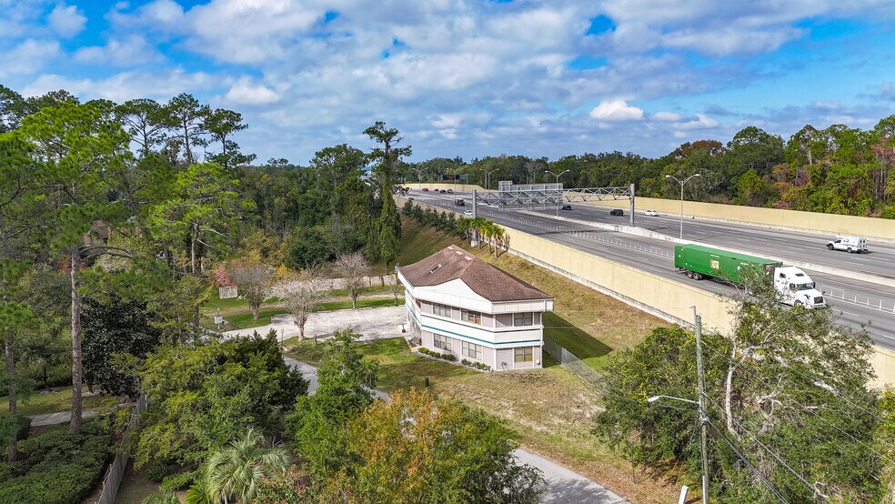 2865 Plummer Cove Rd, Jacksonville, FL à vendre - Photo de l’immeuble – Image 2 sur 26