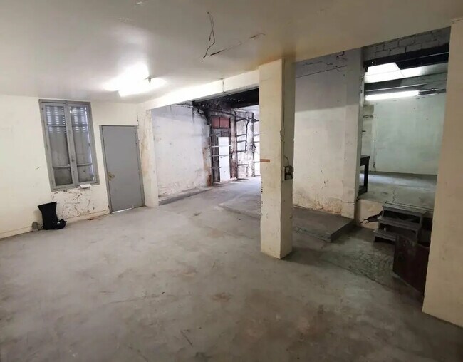 Plus de détails pour Industriel/Logistique à louer