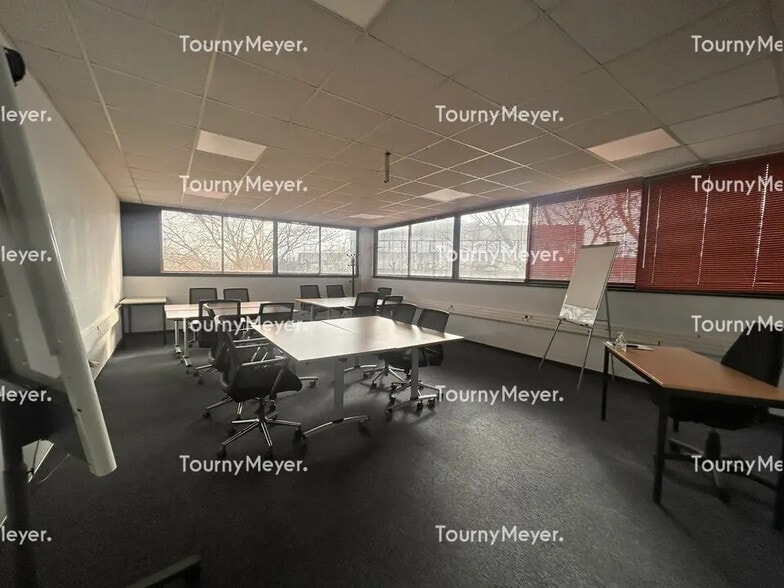 Bureau dans Toulouse à vendre - Photo de l’immeuble – Image 2 sur 12