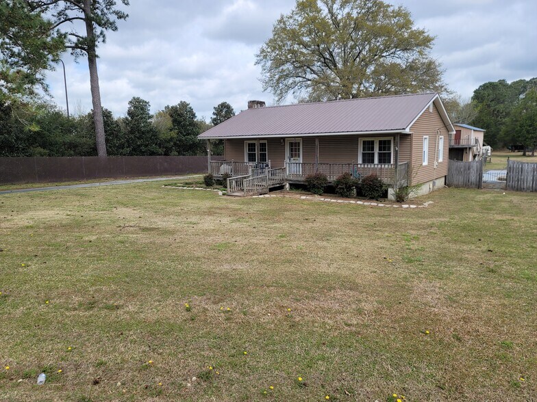 215 Harding Rd, Chocowinity, NC à vendre - Photo de l’immeuble – Image 2 sur 23