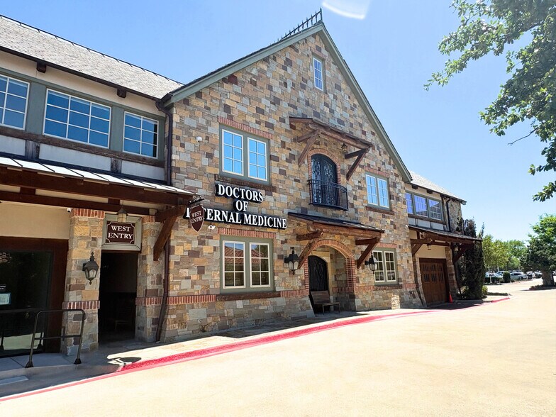 3001 Dallas Pky, Plano, TX à vendre - Photo de l’immeuble – Image 3 sur 7