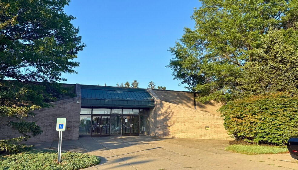 2 Computer Dr S, Albany, NY à louer - Photo de l’immeuble – Image 2 sur 12