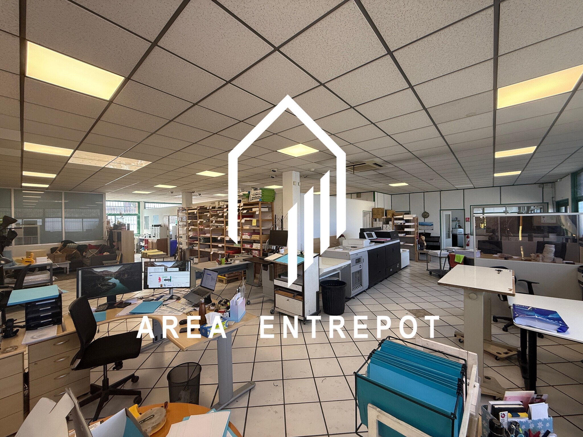 620 Avenue De La Roche-Fourcade, Aubagne à louer Photo de l’immeuble– Image 1 sur 6