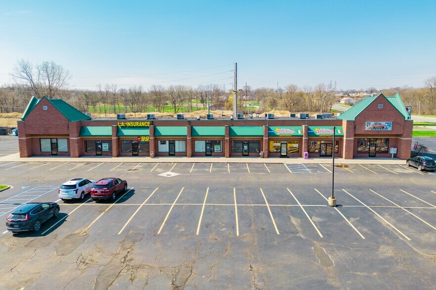 1602-1648 N Perry St, Pontiac, MI à louer - Photo principale – Image 1 sur 24