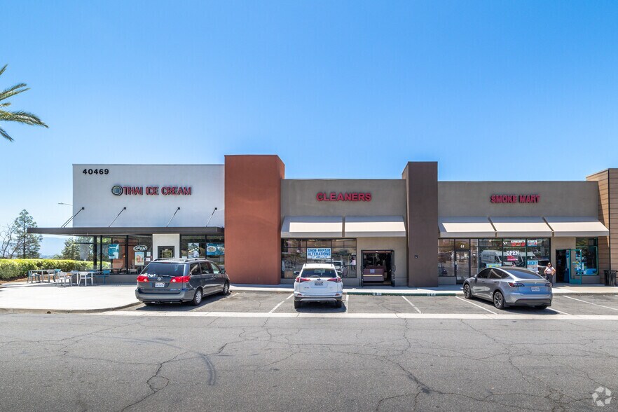40469 Murrieta Hot Springs Rd, Murrieta, CA à vendre - Photo de l’immeuble – Image 2 sur 6