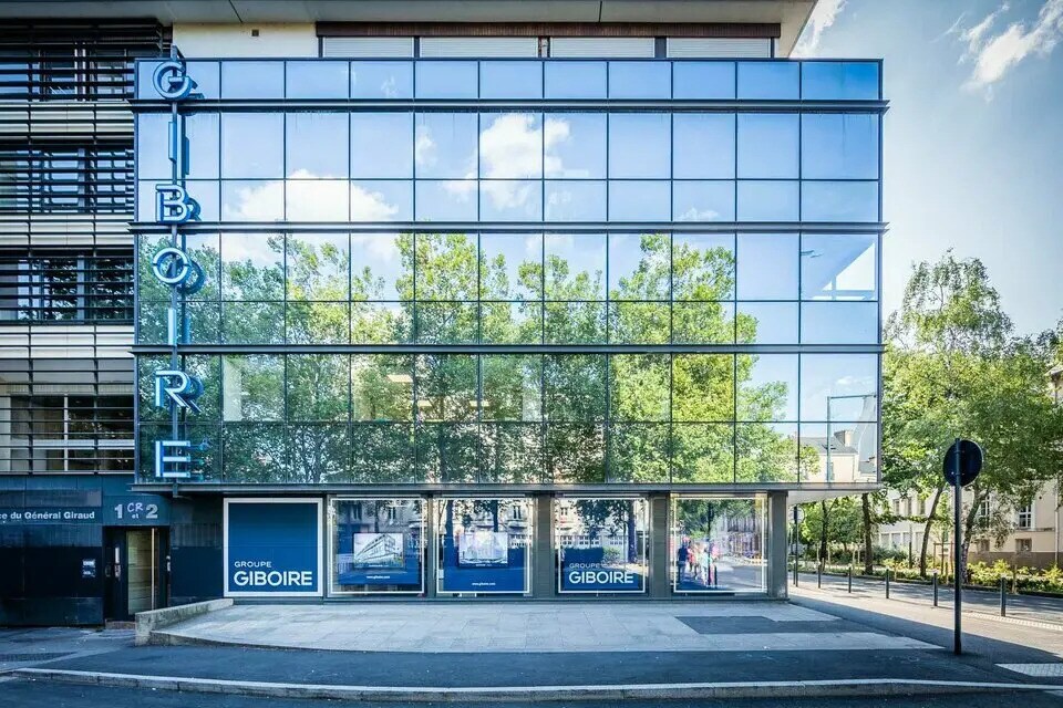 Local commercial dans Rennes à vendre Photo de l’immeuble– Image 1 sur 2