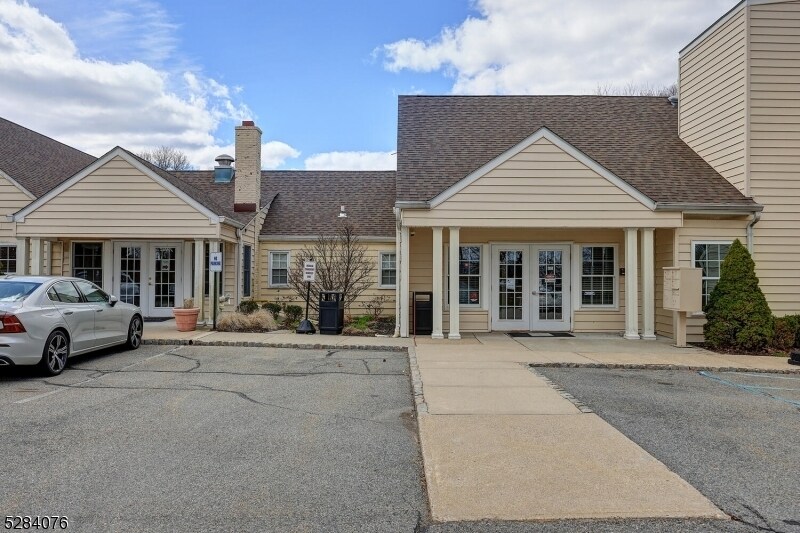 330 South St, Morristown, NJ à louer - Photo de l’immeuble – Image 2 sur 11