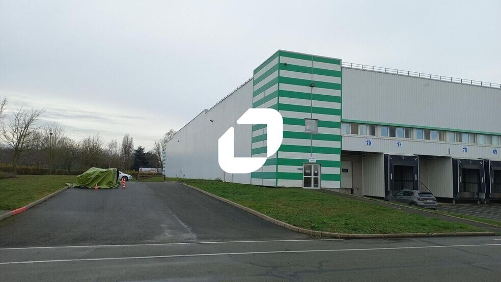 Industriel/Logistique dans Bruyères-sur-Oise à louer - Photo de l’immeuble – Image 3 sur 5