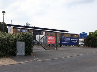 Plus de détails pour Watchmoor Rd, Camberley - Local d'activités à louer