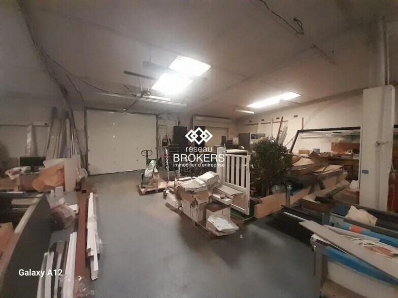 Local d’activités dans Orléans à louer - Photo de l’immeuble – Image 2 sur 10