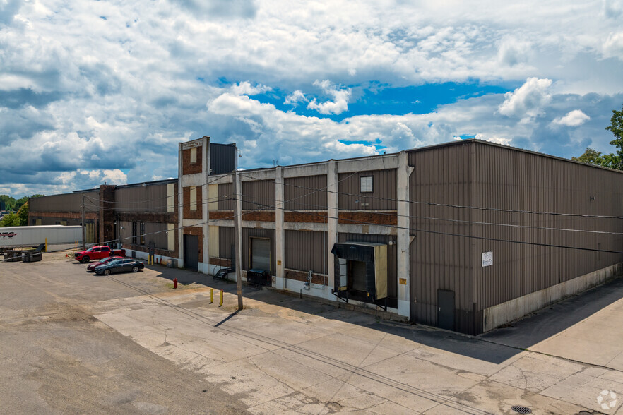 936 Water St, Jackson, MI à louer - Photo principale – Image 1 sur 6