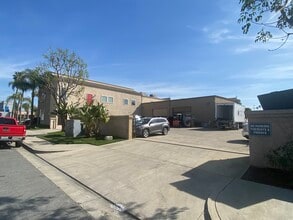 8891 Watson St, Cypress, CA à louer Photo intérieure– Image 2 sur 18