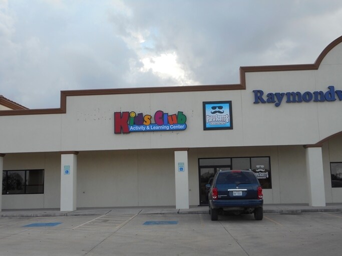 640 S Expressway 77, Raymondville, TX à louer - Photo de l’immeuble – Image 3 sur 6