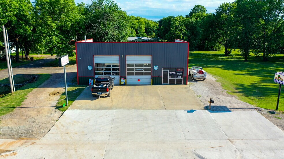 304 E Wilson St, Valliant, OK à vendre - Photo de l’immeuble – Image 3 sur 32