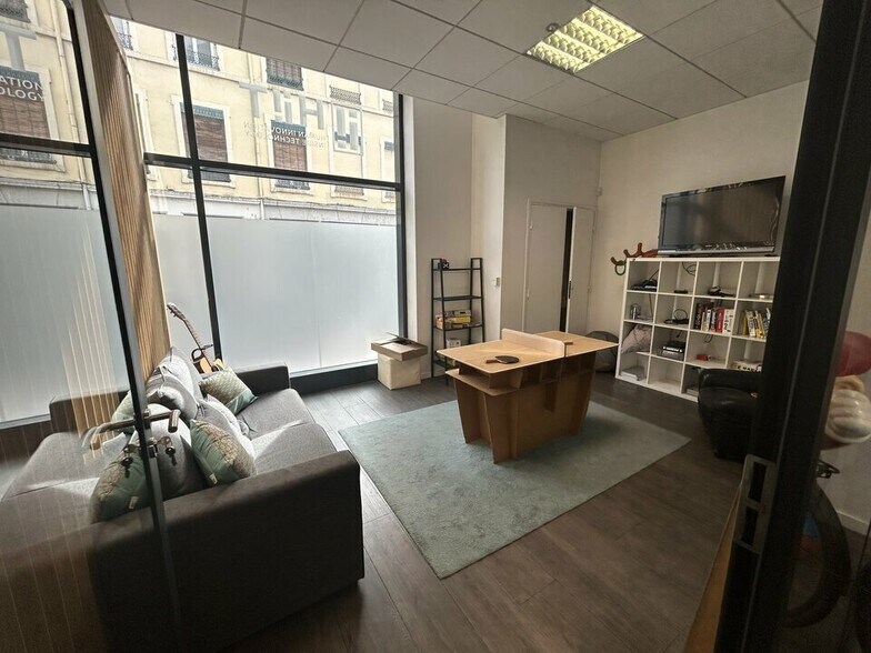 25 Rue Bossuet, Lyon à louer - Photo intérieure – Image 2 sur 10