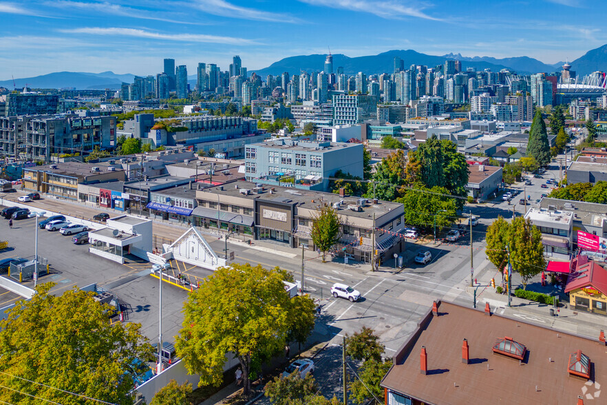 301-309 W Broadway, Vancouver, BC à vendre - Aérien – Image 3 sur 4