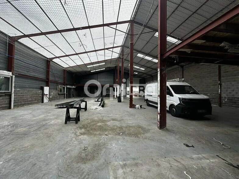 Local d’activités dans Villefranche-sur-Saône à louer - Photo de l’immeuble – Image 3 sur 5